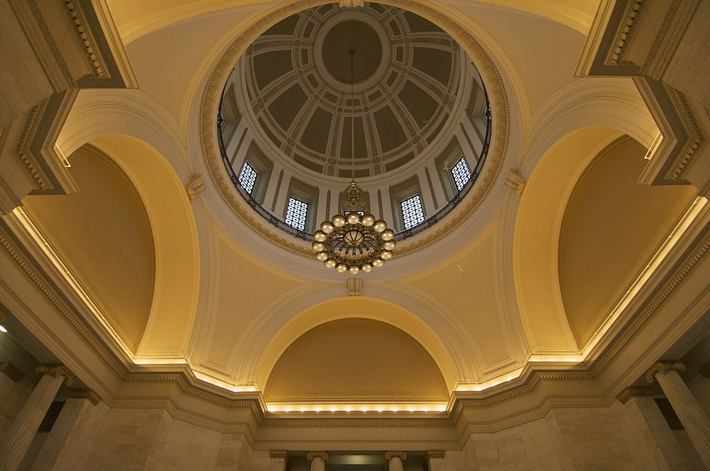 interior view of Arkansas capitol dome